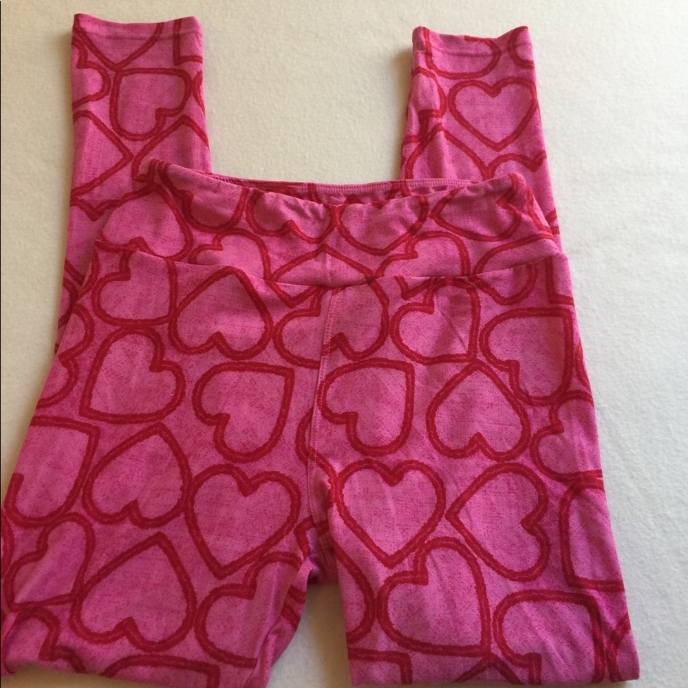 LulaRoe women’s ankle length heart print leggings